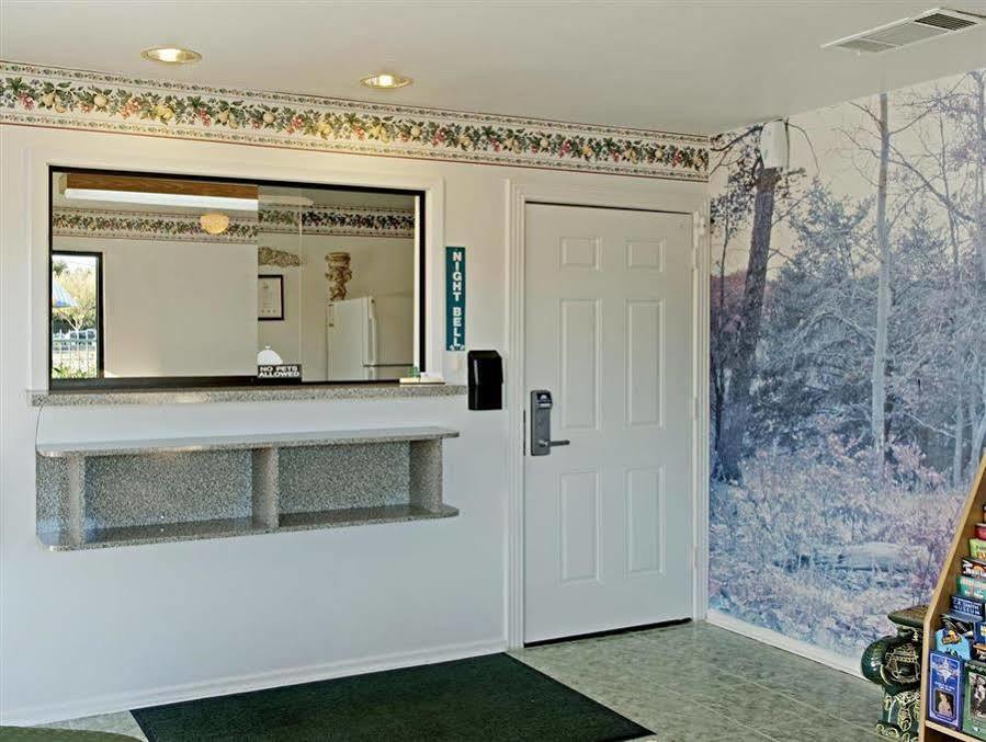Americas Best Value Inn Mckinney Exteriér fotografie